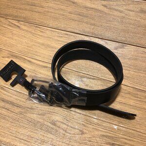 TruFit men black leather belt, size 40, NWT, solid black